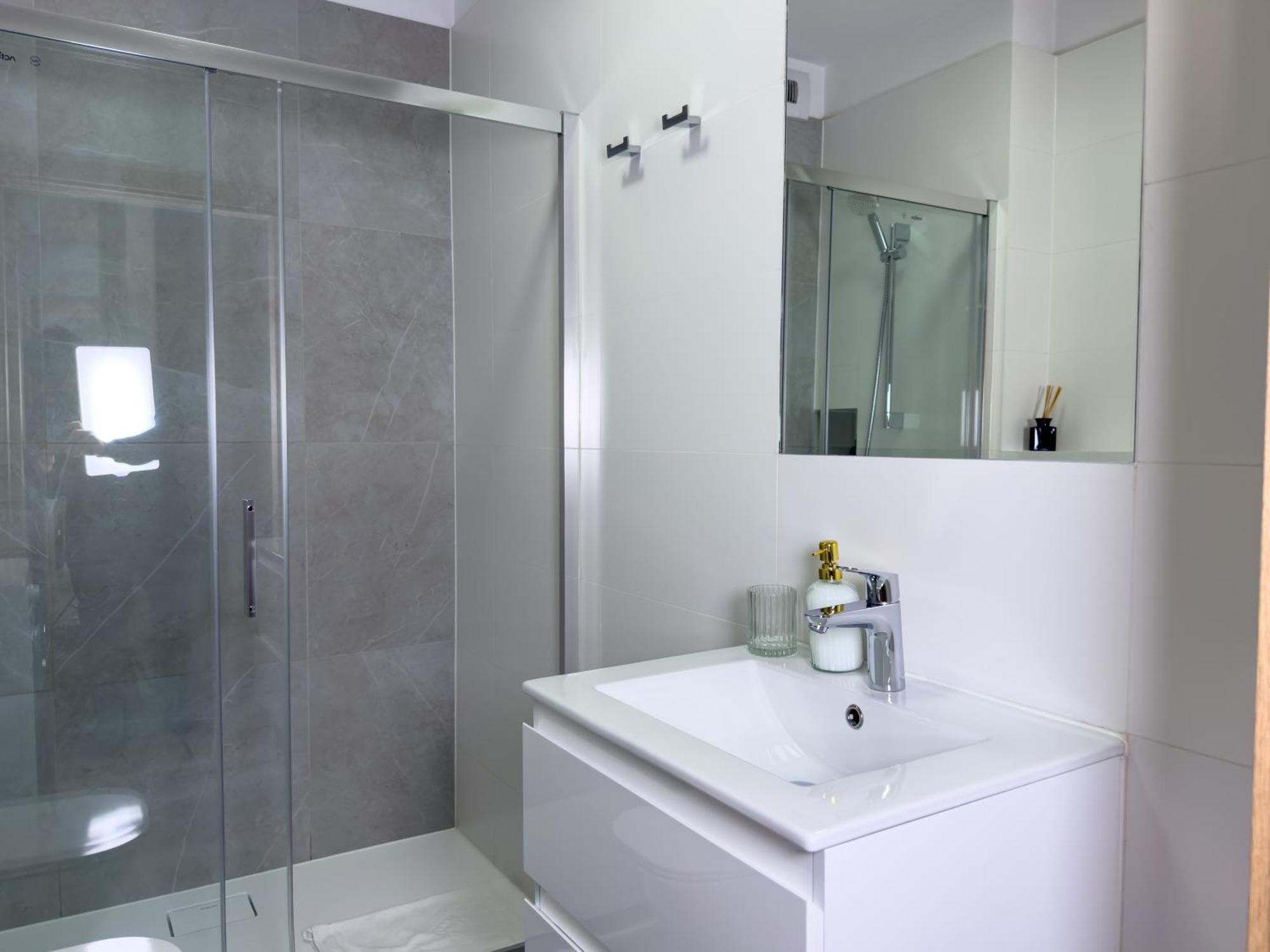 קטוביץ Urban Apartments Premium, Opolska 10 No 91, Free Garage, Self Check-In מראה חיצוני תמונה